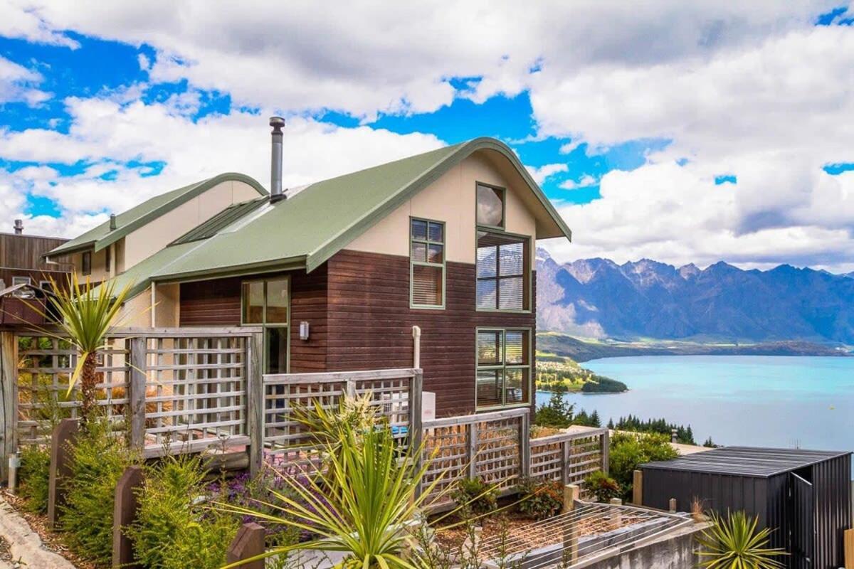 Villa Ruby'S Fernhill Vista à Queenstown Extérieur photo